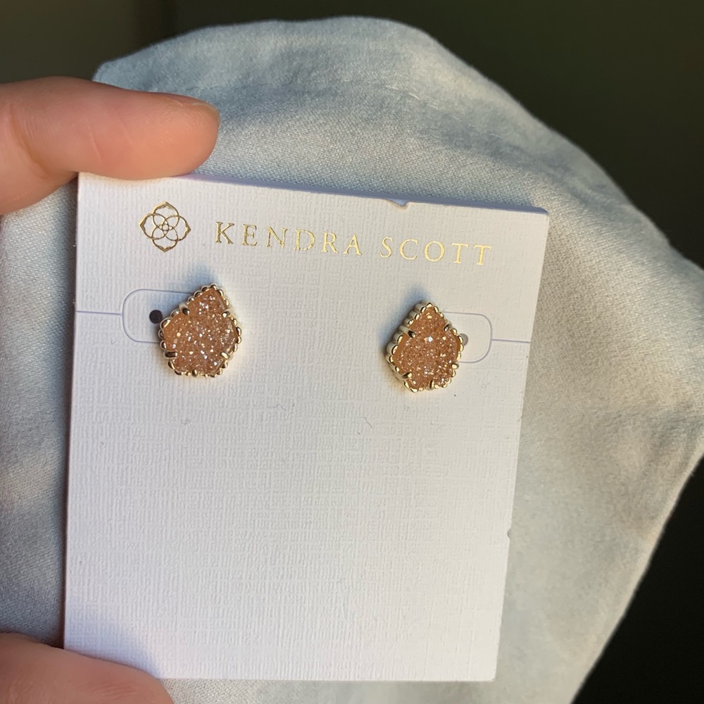 Kendra Scott earrings